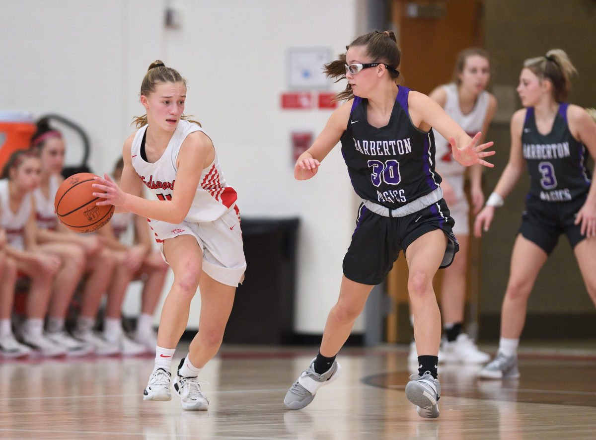 Two_Jeff Harwell_Wadsworth_Barberton_girls.20